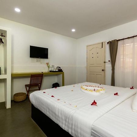 Hak Huot Residence Siem Reap Bagian luar foto