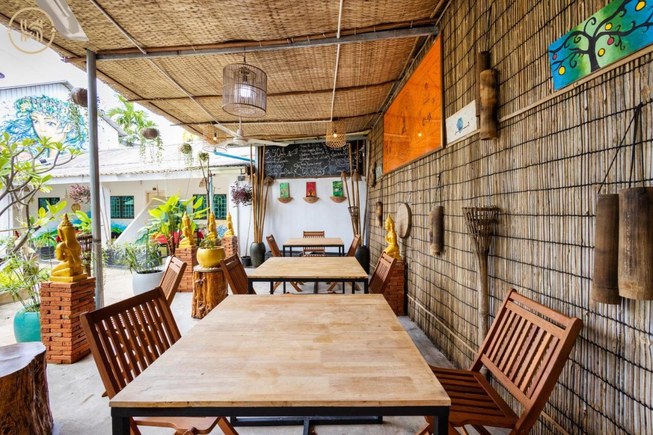 Hak Huot Residence Siem Reap Bagian luar foto