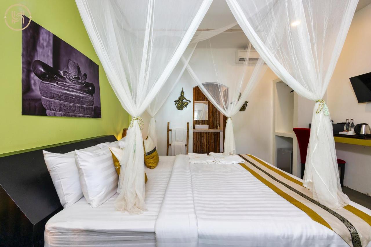 Hak Huot Residence Siem Reap Bagian luar foto