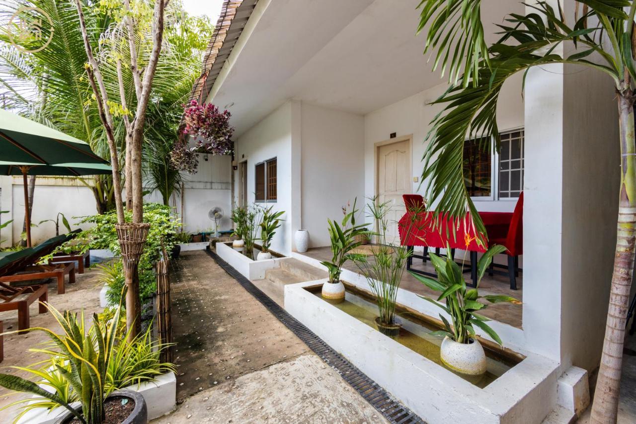 Hak Huot Residence Siem Reap Bagian luar foto