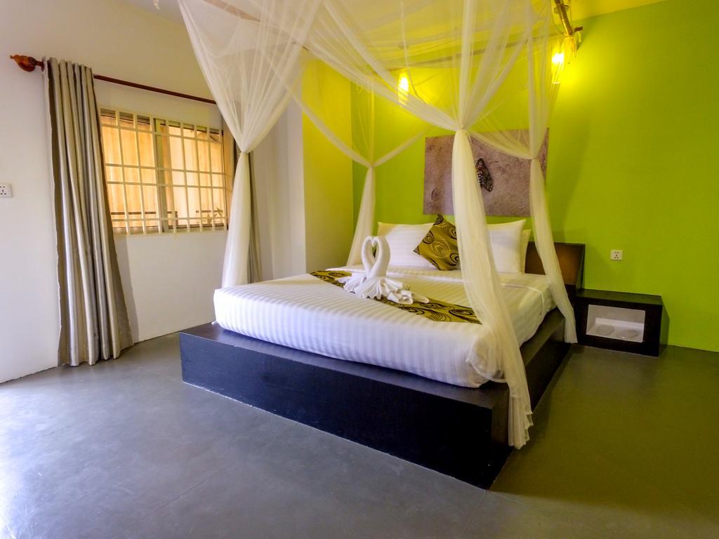 Hak Huot Residence Siem Reap Bagian luar foto